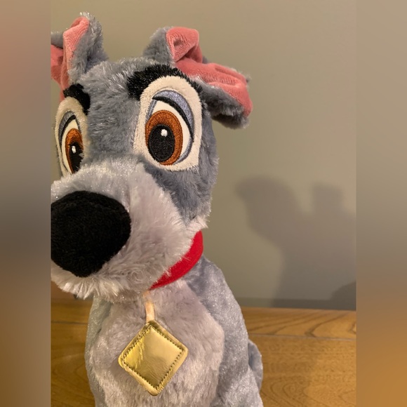 Disney Store “ Lady and the Tramp” Tramp Stuffed Animal, Like New Condition - Picture 9 of 16